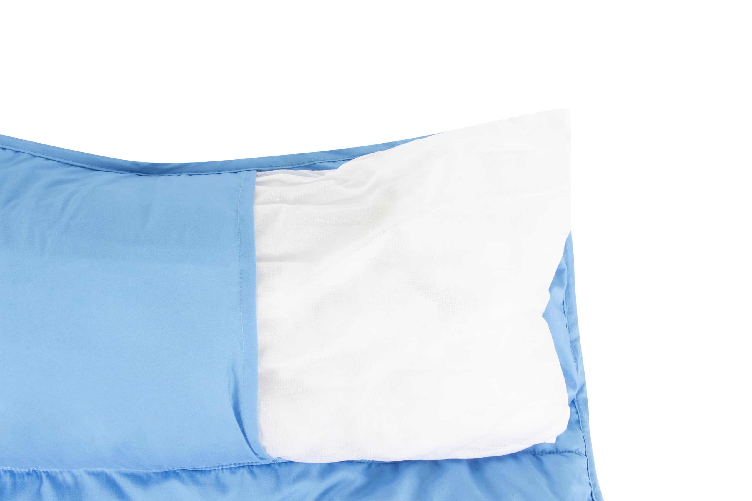 Jay Franco Super Kitties nap mat Velcro closure keeps items tidy during travel.