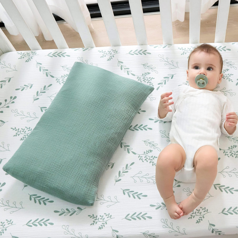 JELLYMONI gift-ready packaging makes a thoughtful baby shower or registry gift.
