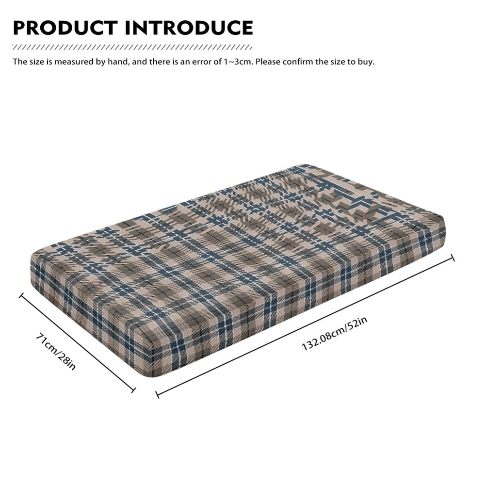 JEPFEIXIA elastic-band design locks the sheet in place during wriggling and naps.