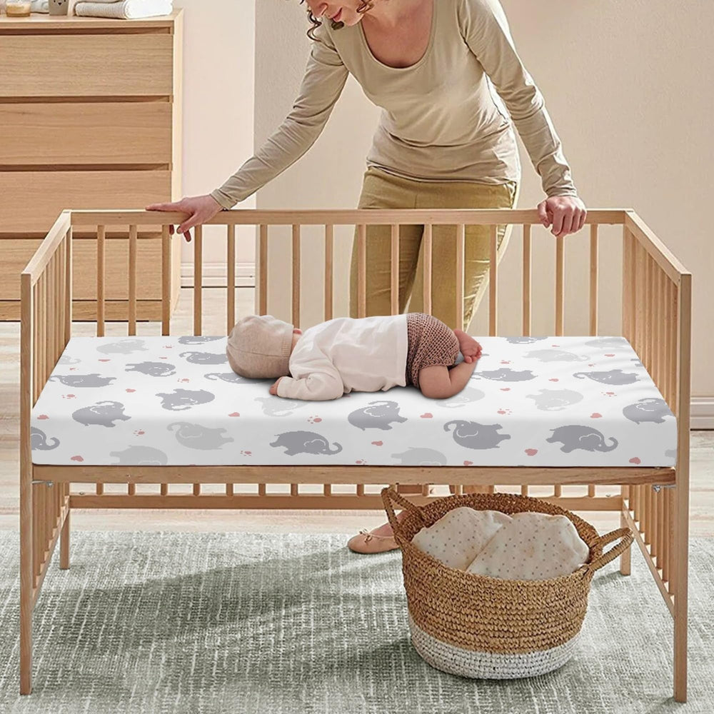 JEPFEIXIA pink paw-print heart design brightens nursery playtime