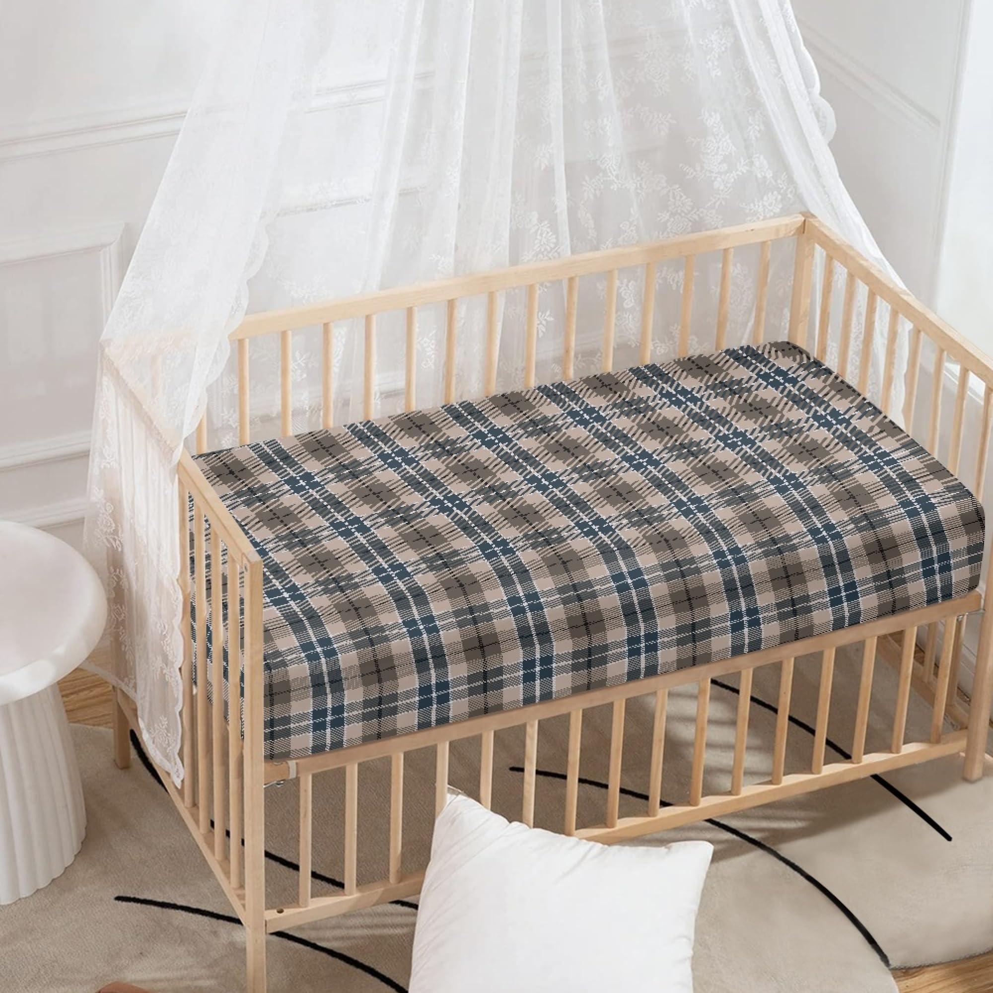 JEPFEIXIA soft-silky polyester crib sheet feels gentle and breathable for baby.