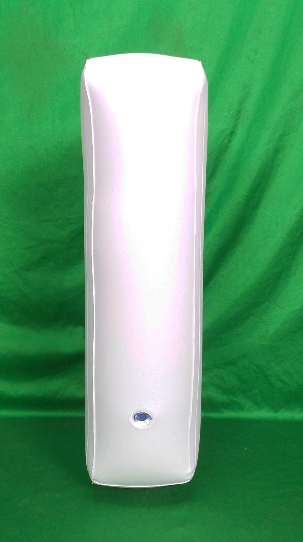 Jet Creations backseat divider easy to deflate and store compactly.