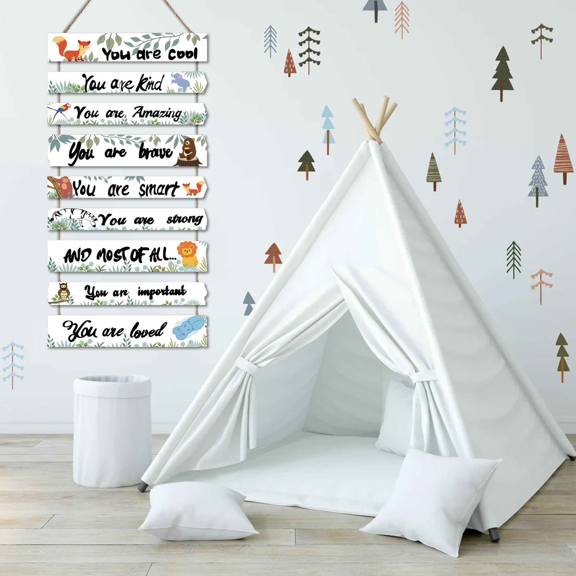 JEVUVU playful-critters wall decor offers versatile color for toddler rooms.