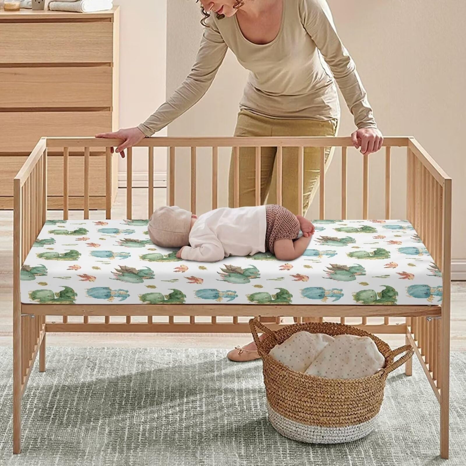 JIANADAER animal-patterned crib sheet in soft polyester delivers gentle touch and breathability