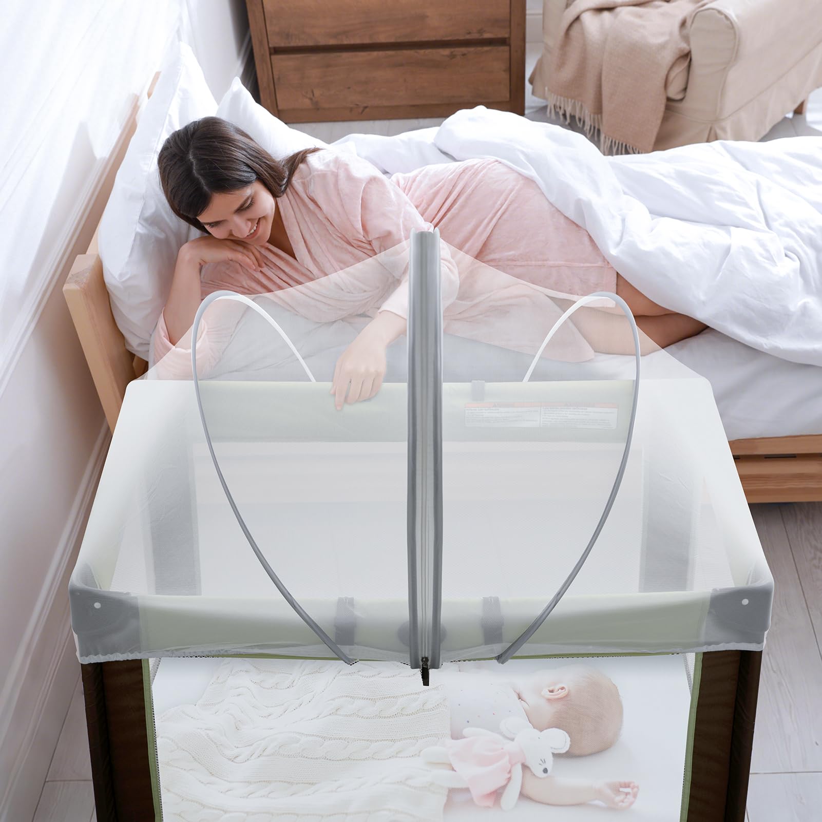 Jiangcha Pack N Play Tent Cover fits cots, prams, and playpens for versatile use.