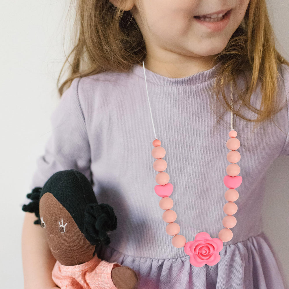 Jissoo easy-cleaning silicone necklace stays ready