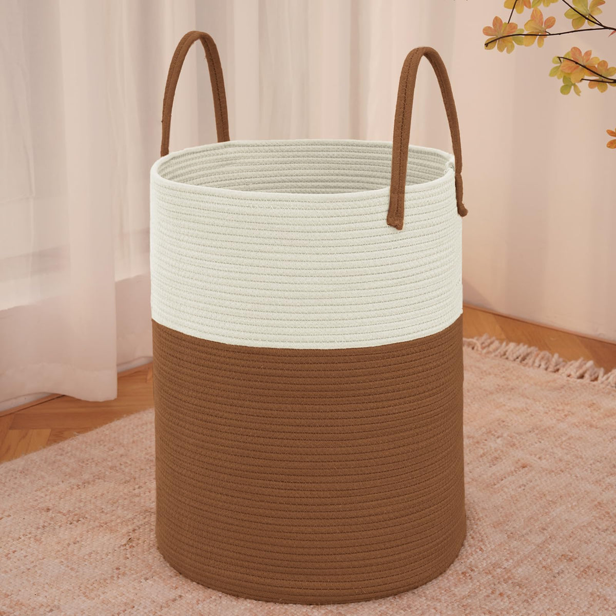 JMvicyroam large woven laundry basket with 80L capacity for blankets and clothes.