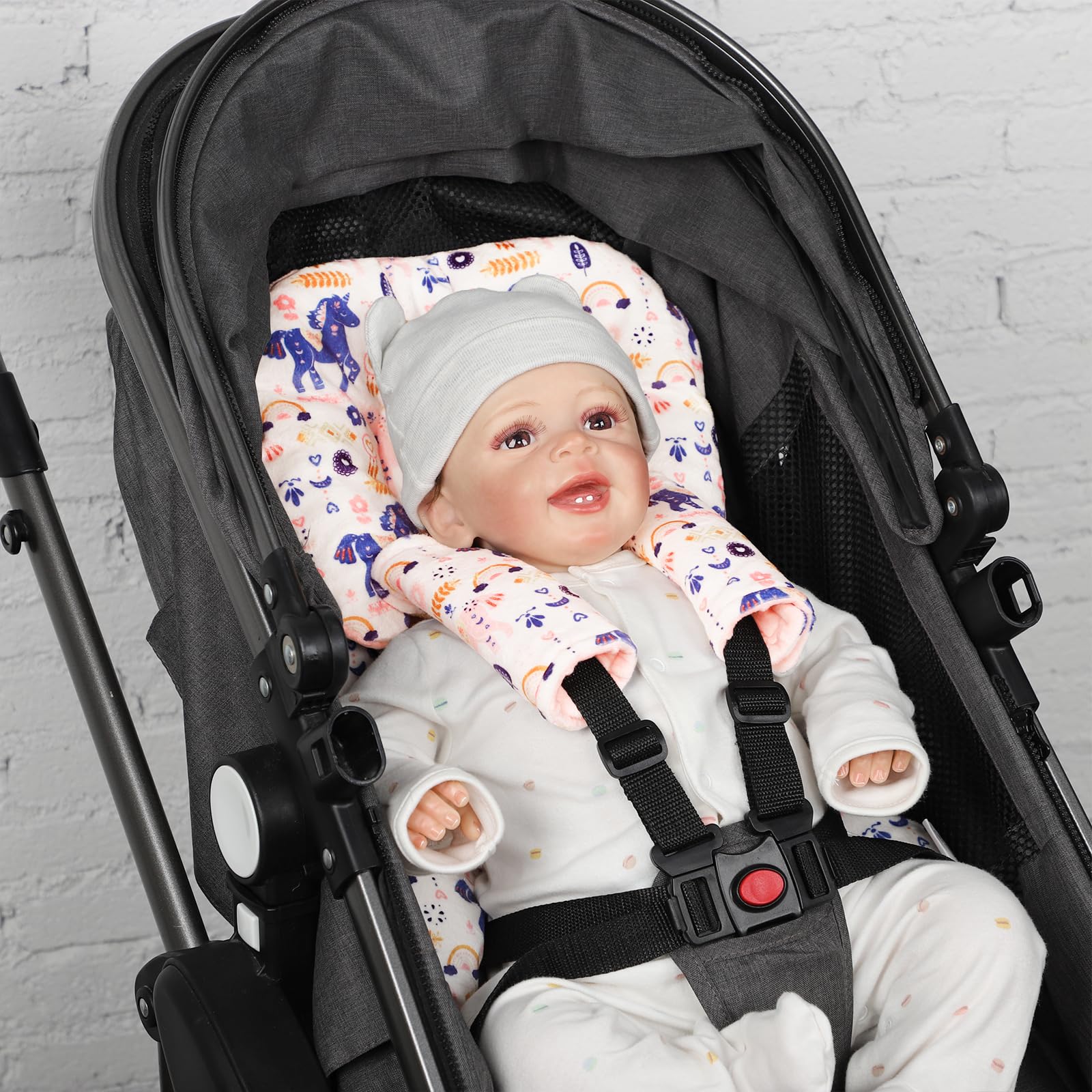 Jundetye compatible with bassinet and bouncer for all-in-one use.