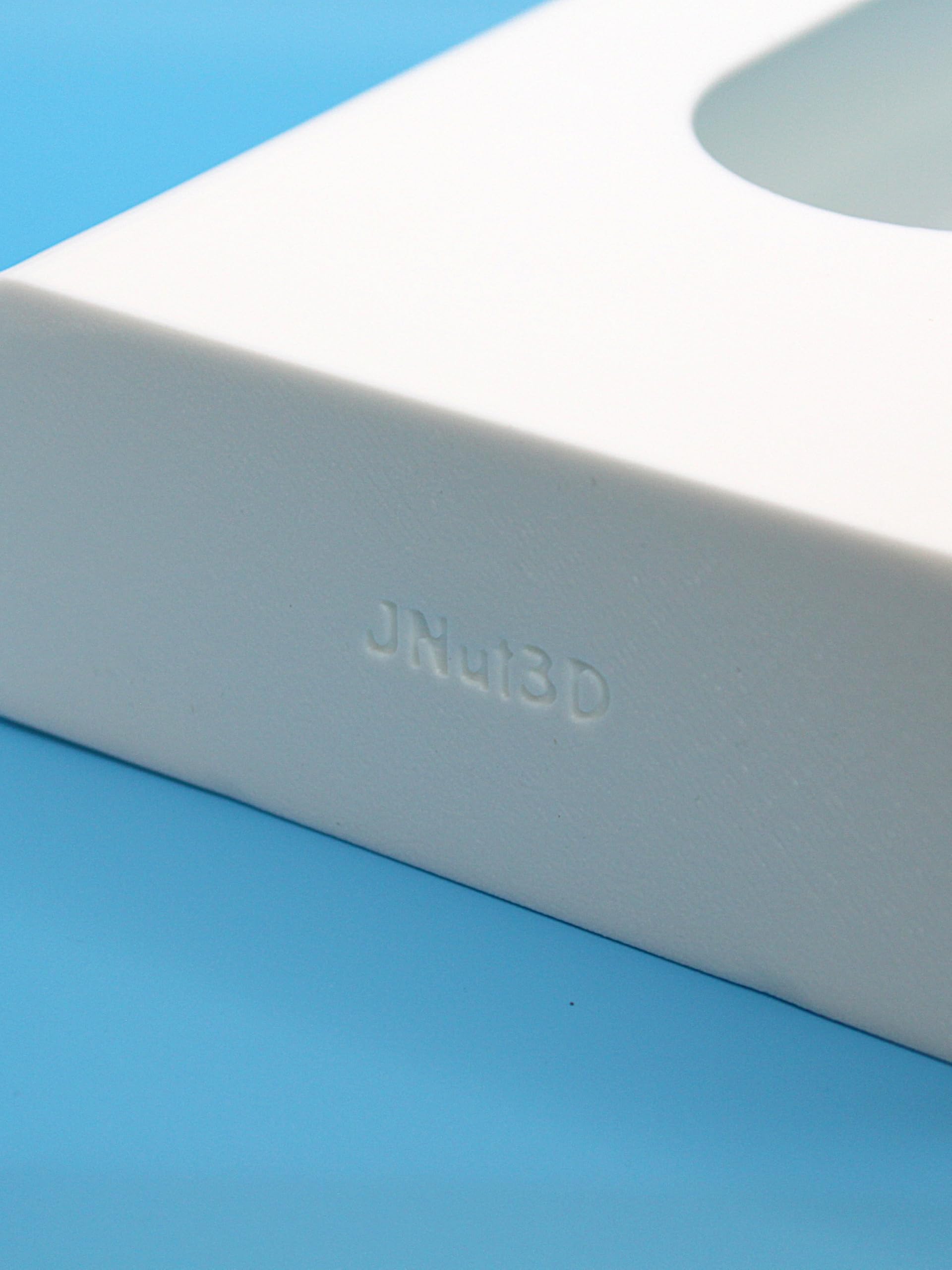 JNut3D gift-ready retro dispenser signals thoughtful housewarming or Father's Day present.