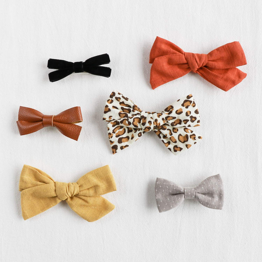 JoCoDesigns lace bow clip for refined dress-up moments