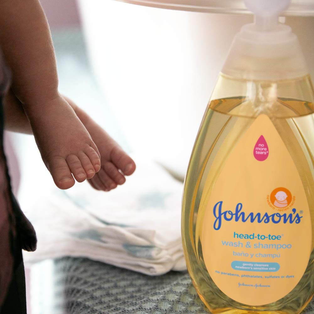 Johnson & Johnson pH-balanced baby wash supports gentle cleansing for sensitive skin