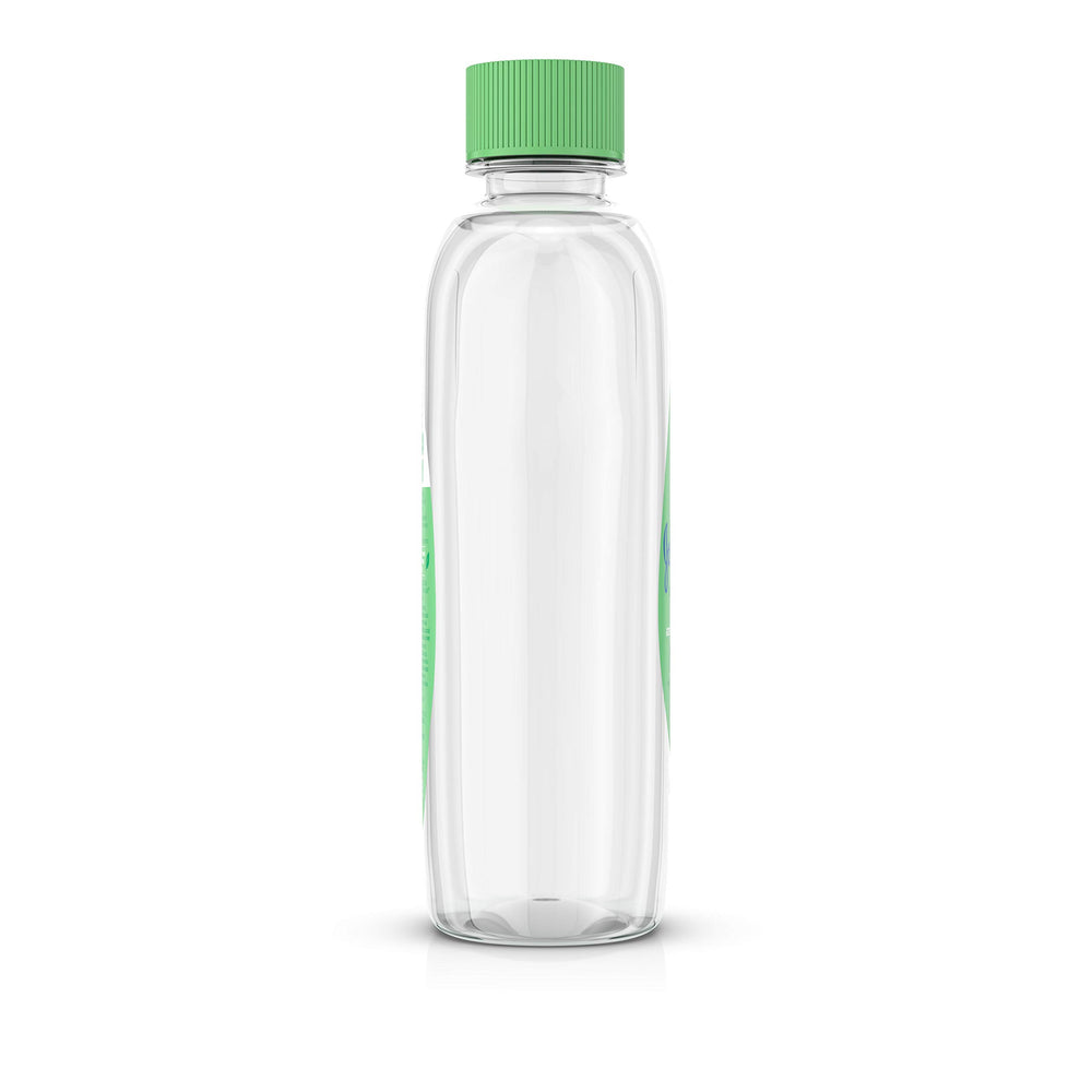 A silky barrier from Johnson's Baby Oil helps lock in moisture.