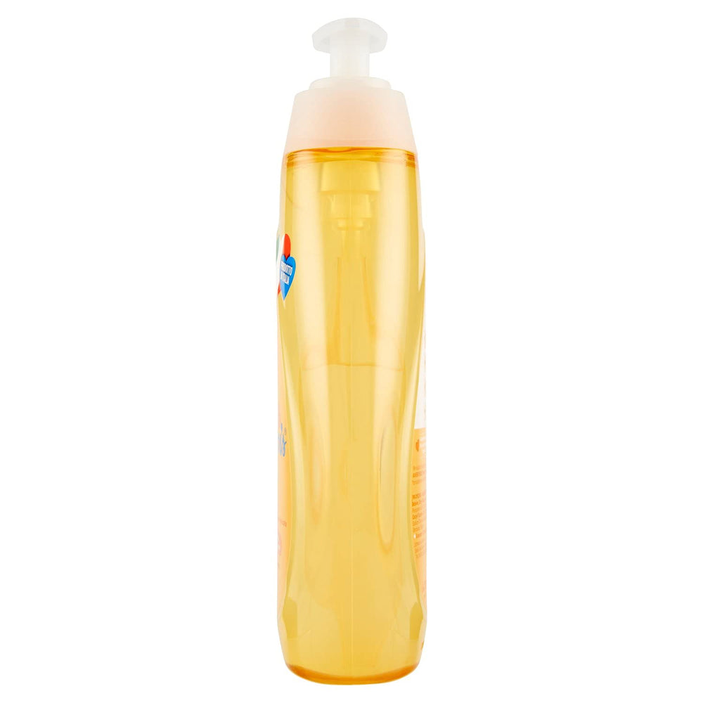 Johnson's Baby Shampoo after wash reveals soft, shiny hair.
