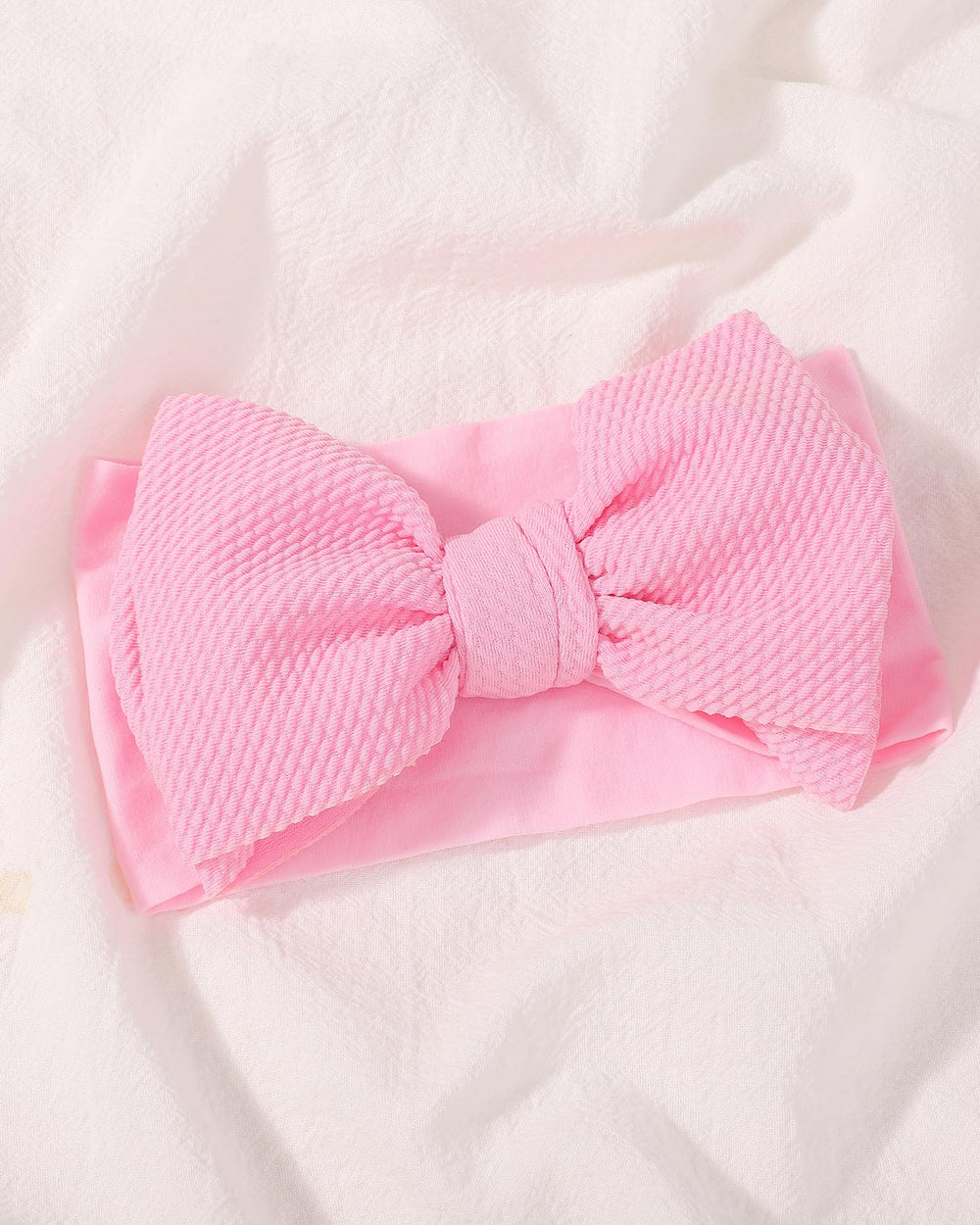 Jollybows adorable bow-design all-day wear for everyday outfits.