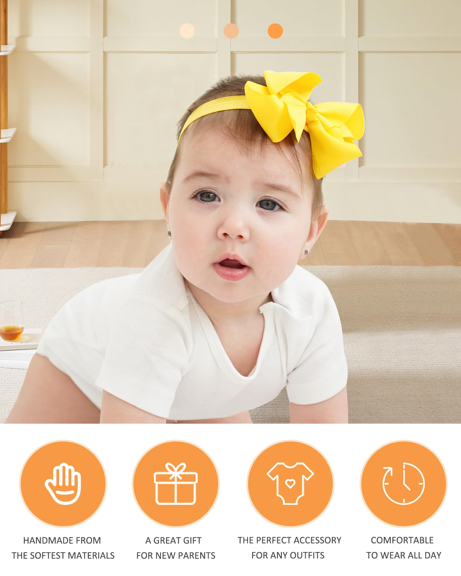 Jollybows baby bow set styled for everyday outfits and special occasions.