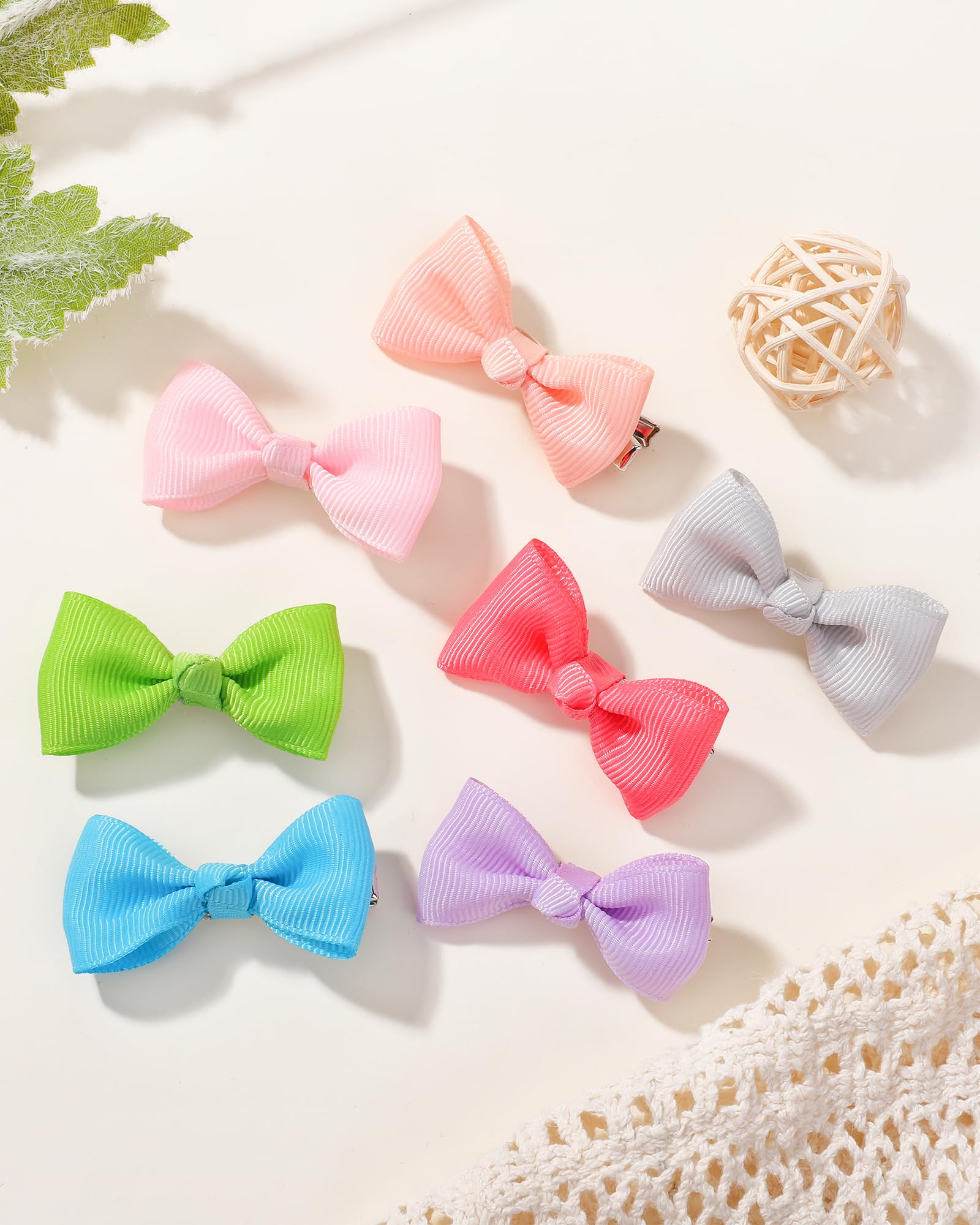 Jollybows gift-packaging ready to give on special occasions.