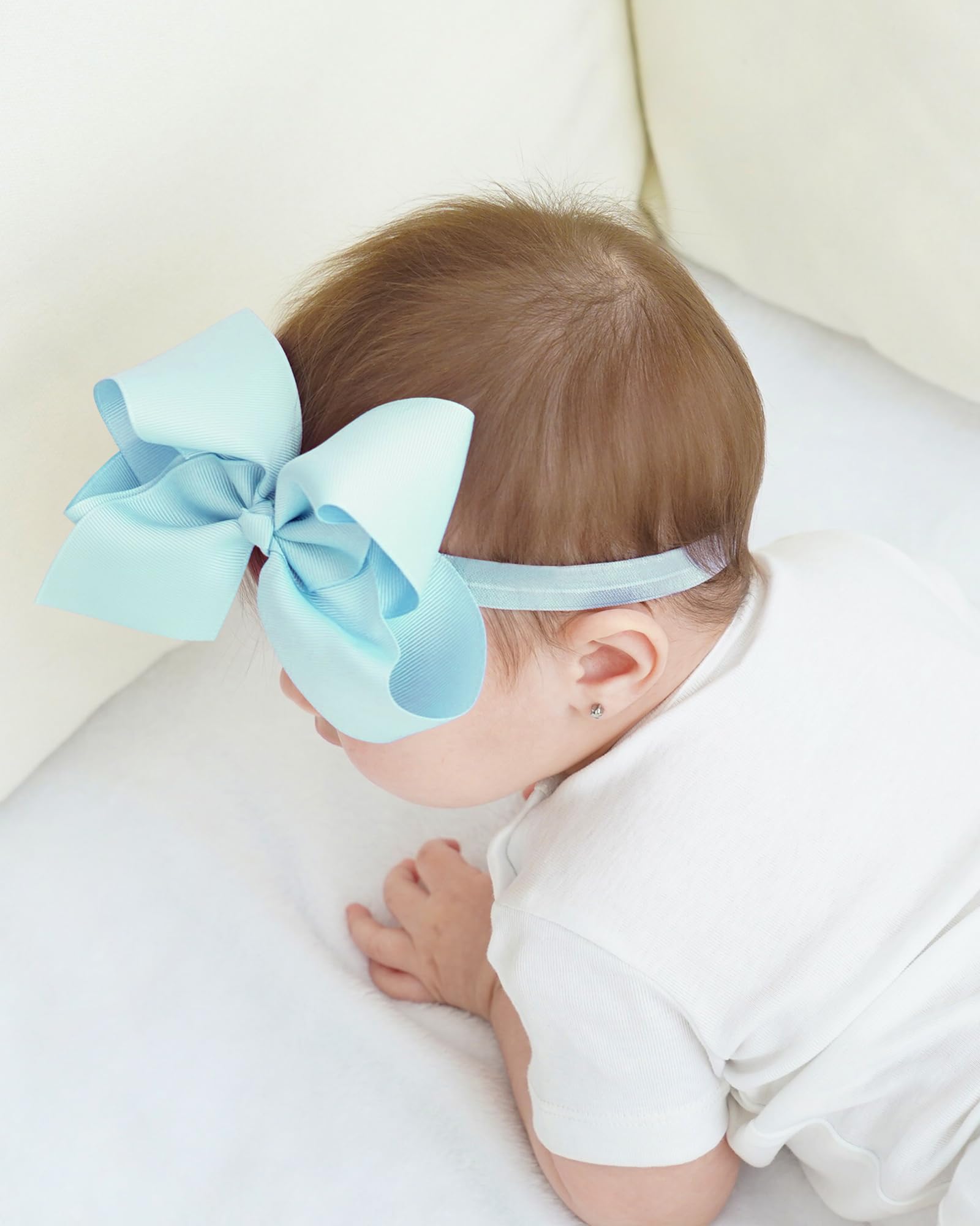 Jollybows color variety showcases twenty hues for coordinating outfits and events