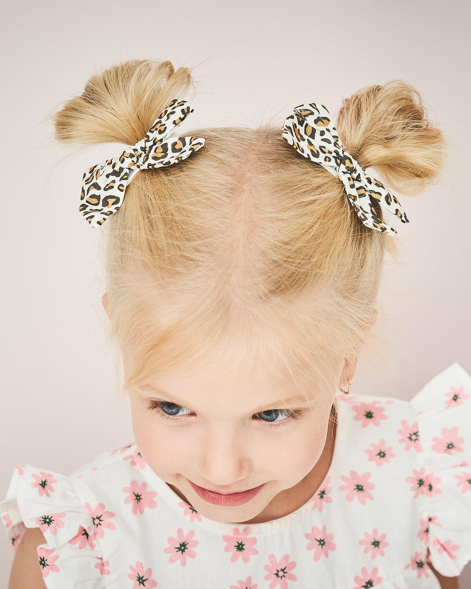 jollybows display-card packaging showcases gift-worthy presentation.