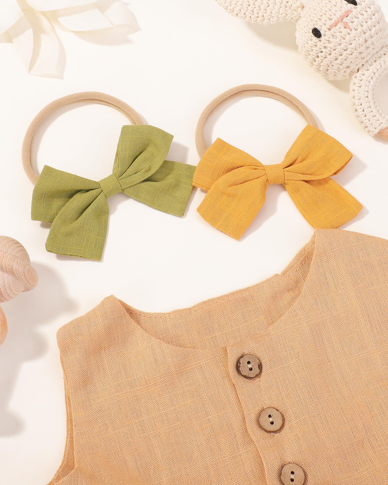 Jollybows gift-ready box packaged for baby showers and newborn celebrations.