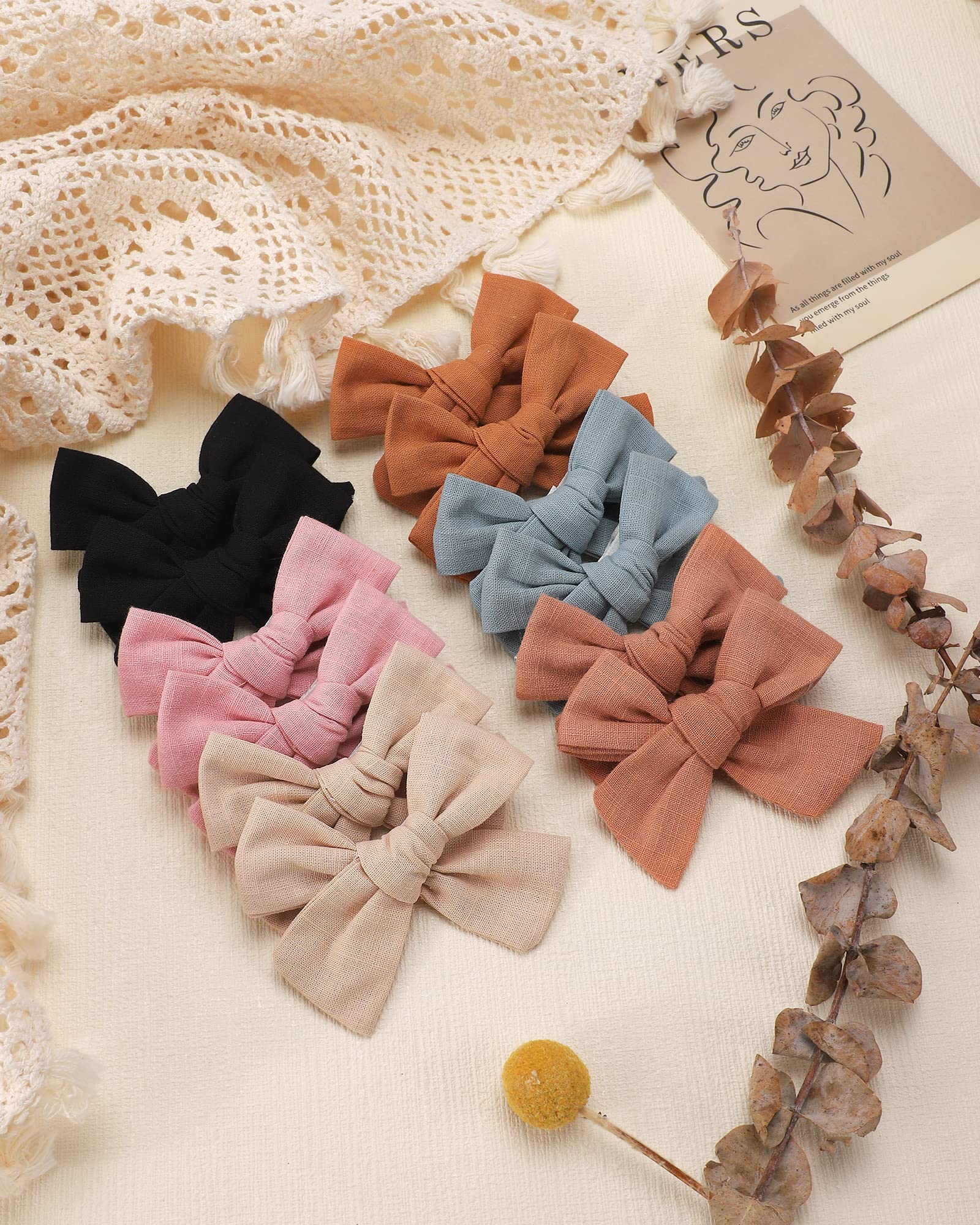 Jollybows handmade detail close-up reveals crafted finish and durable clip design.