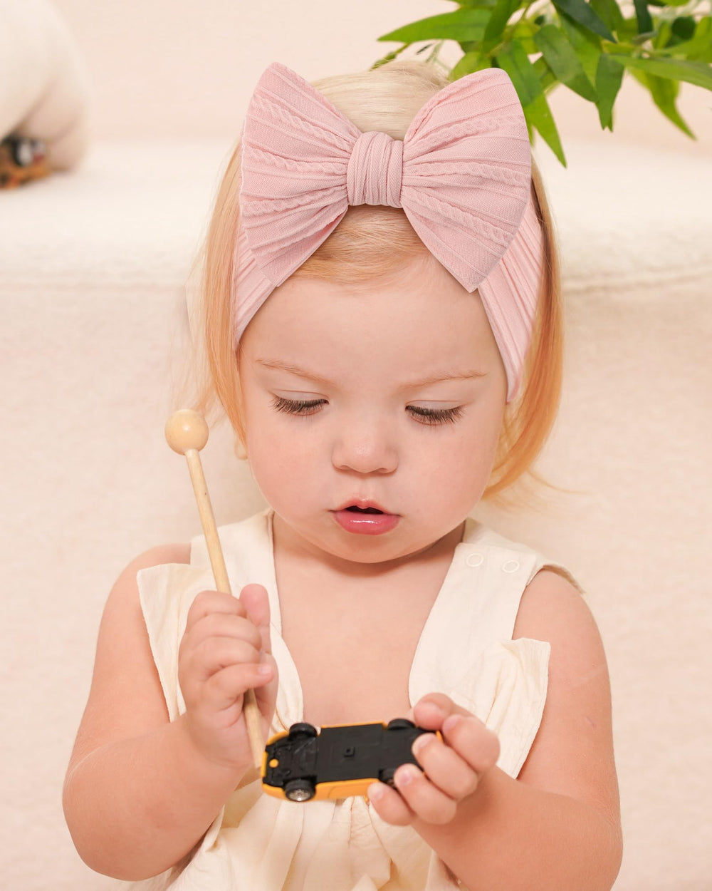 jollybows newborn-to-toddler size range avoids slipping