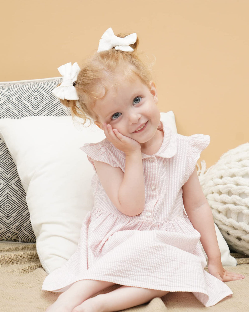 Jollybows no-slip fully lined clips—stay put during daily wear.