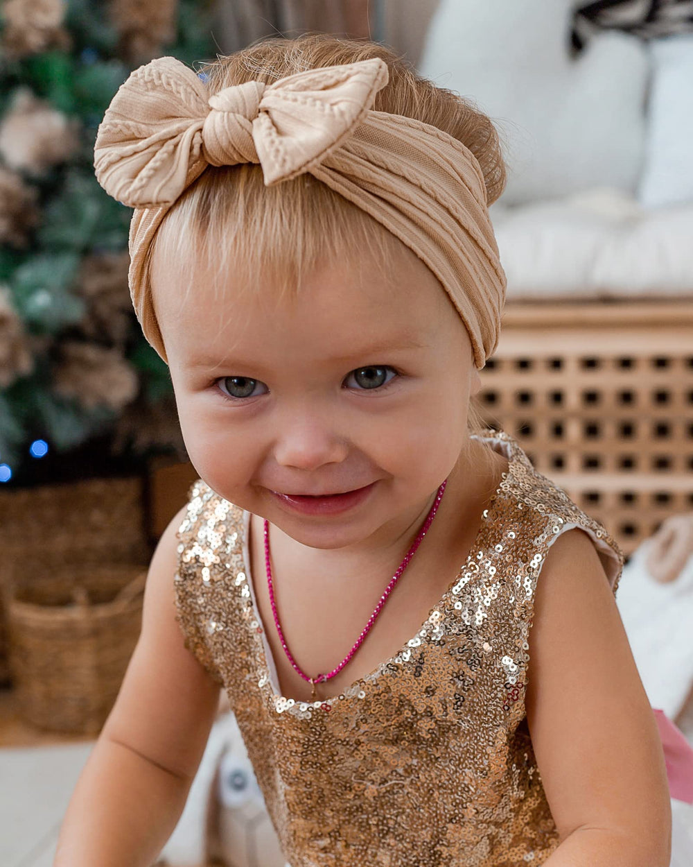 Jollybows nylon headband taupe – neutral tone for daily wear
