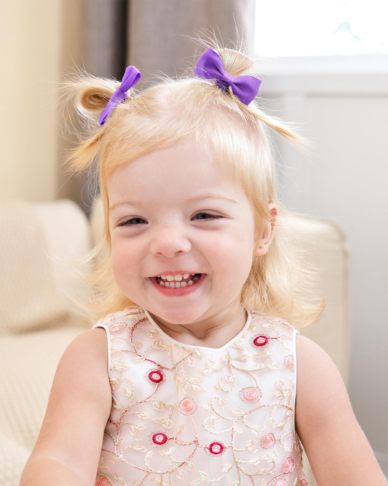 Jollybows 100-piece set includes care tips and replacements.