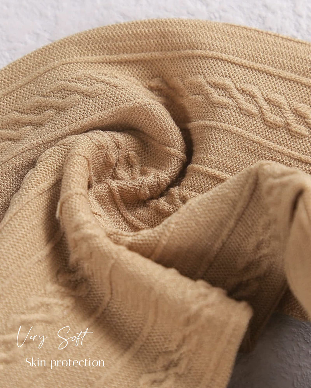 Jollybows preemie-friendly headband gentle on tiny heads.