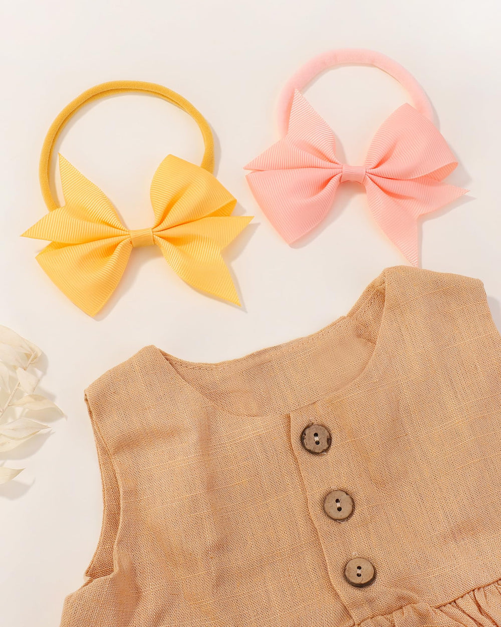 Jollybows soft comfy headbands demonstrate flexible, comfortable wear