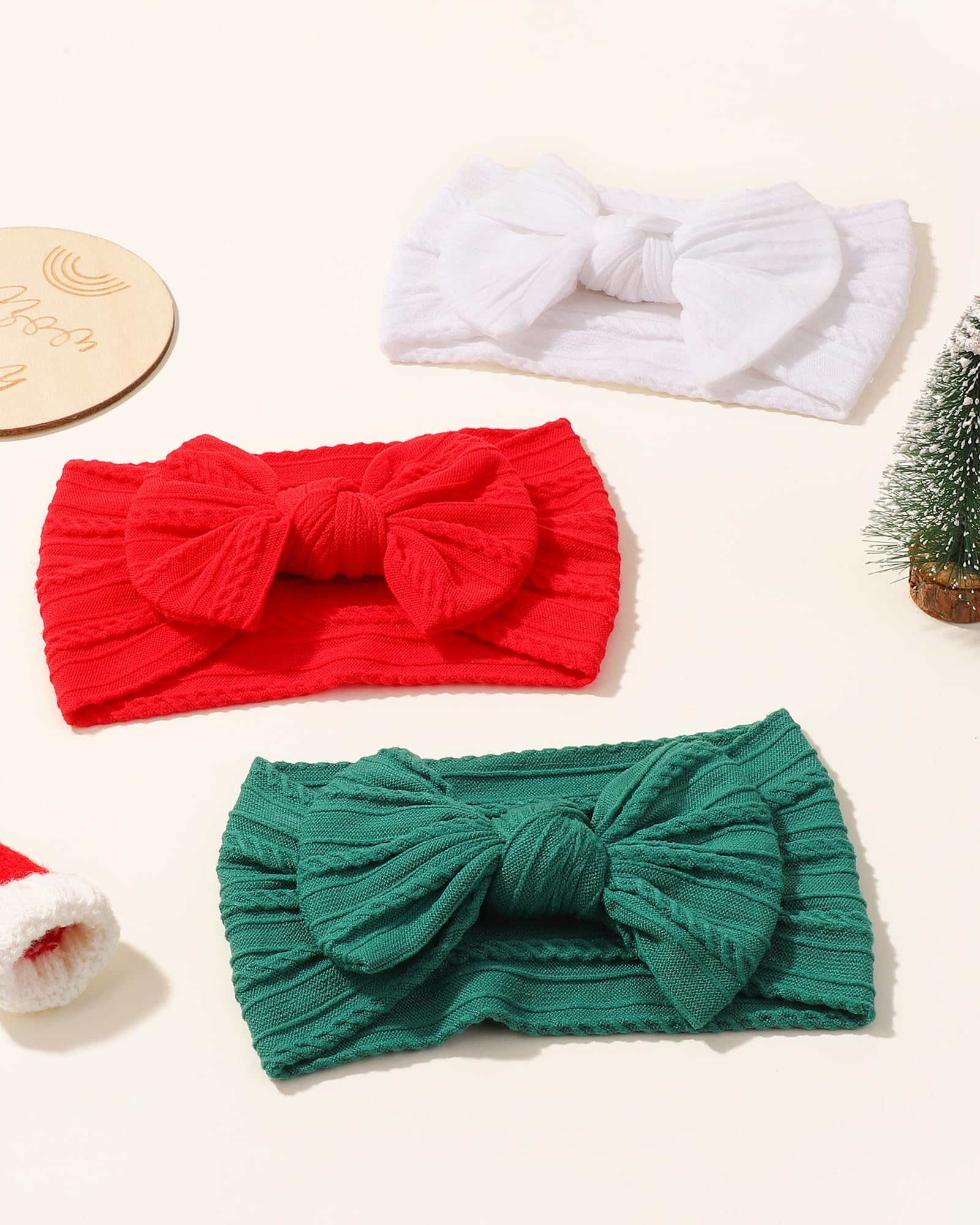 Jollybows stretchy nylon headband provides snug, gentle fit.