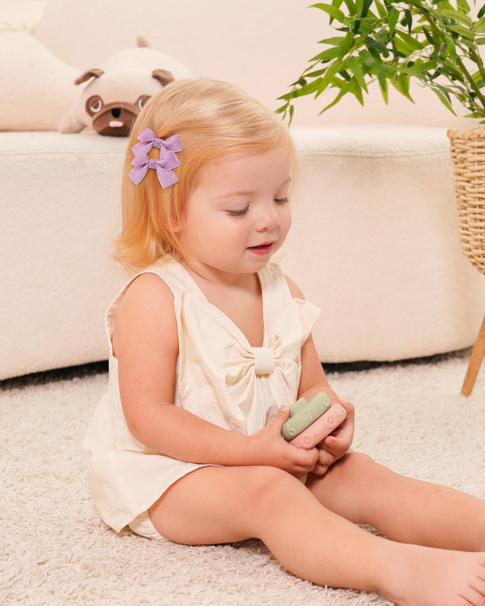 Jollybows velvet baby bows on sturdy clips for fall/winter outfits