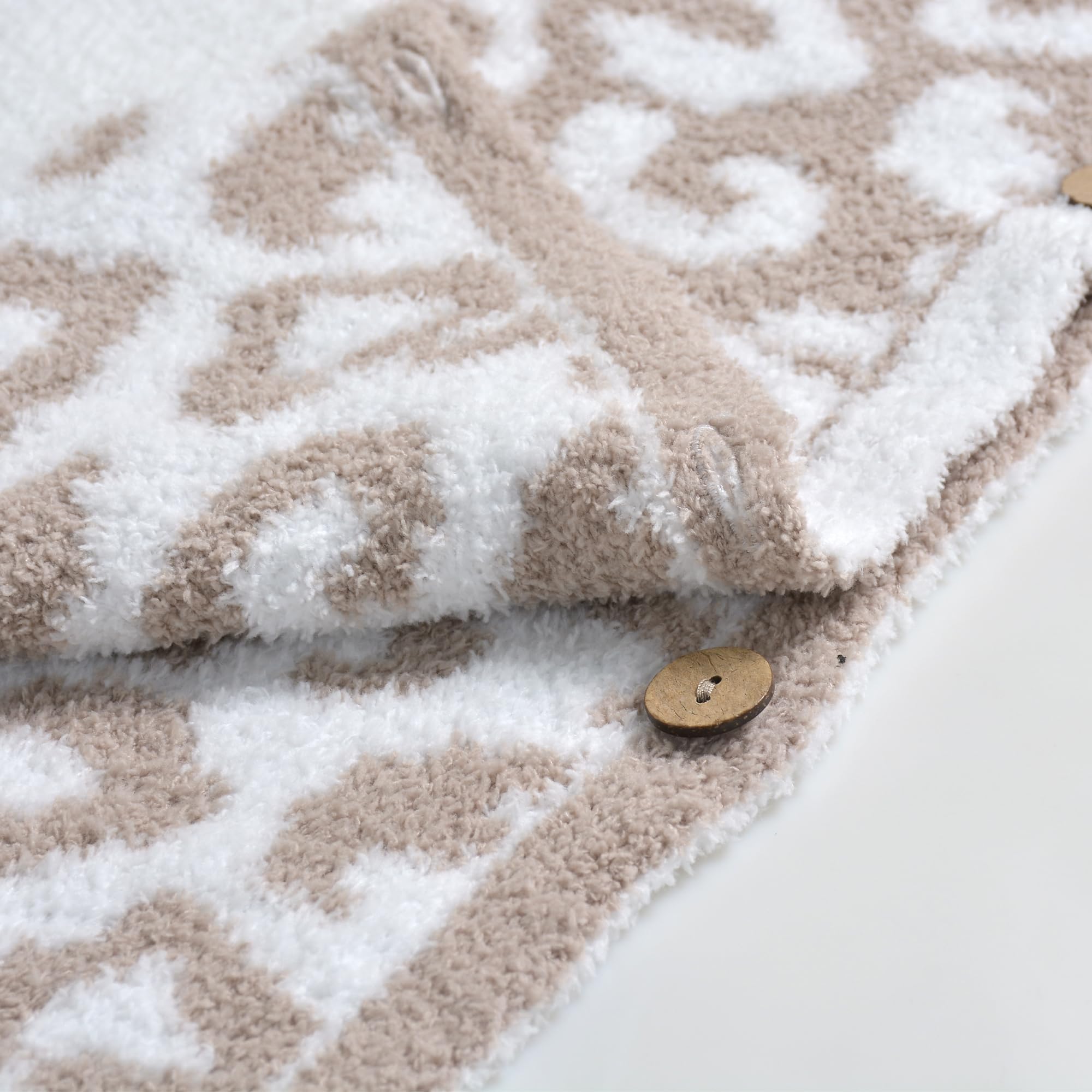 JOOJA beige unisex swaddle gift-ready for new parents