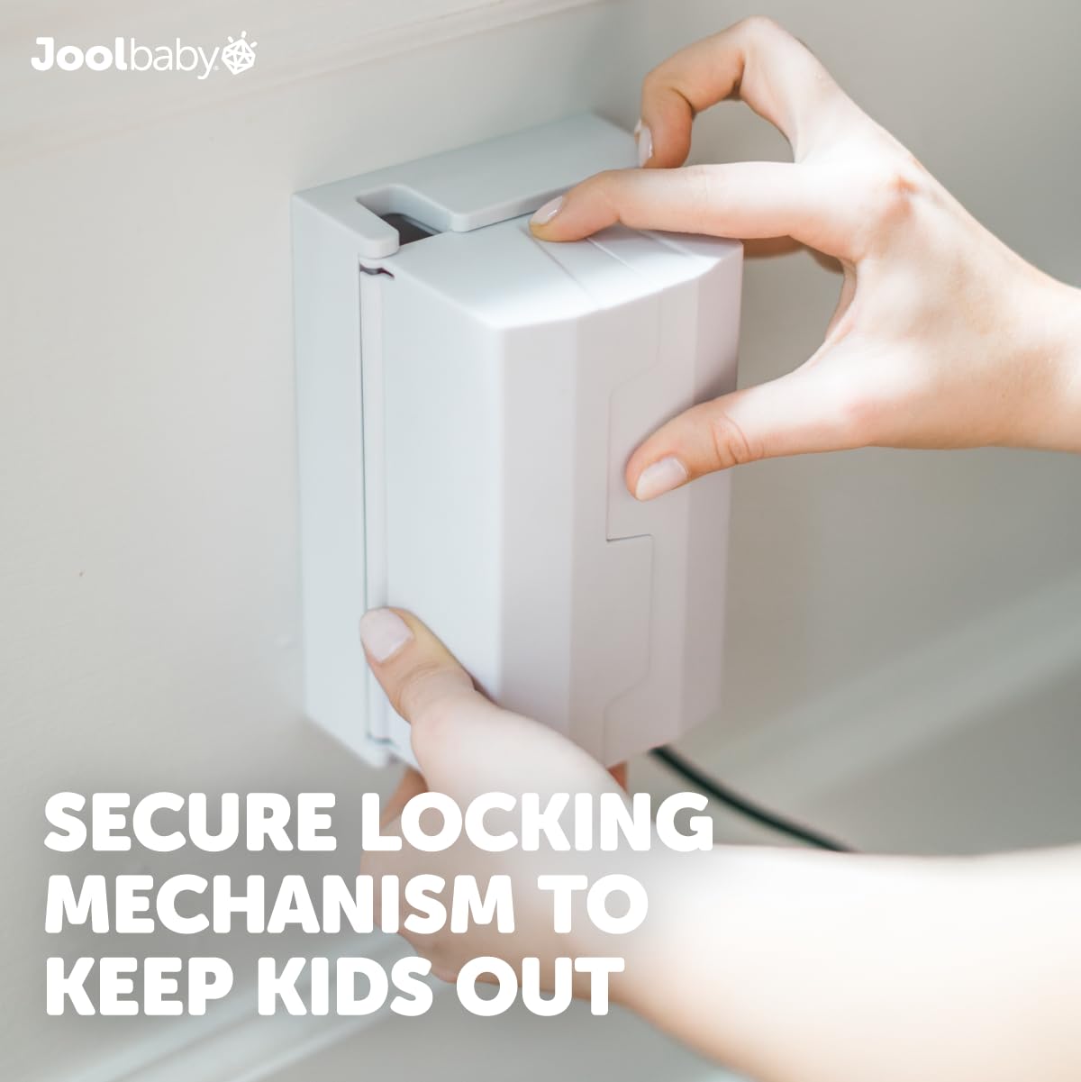 Jool Baby easy installation steps with screwdriver for quick swaps.