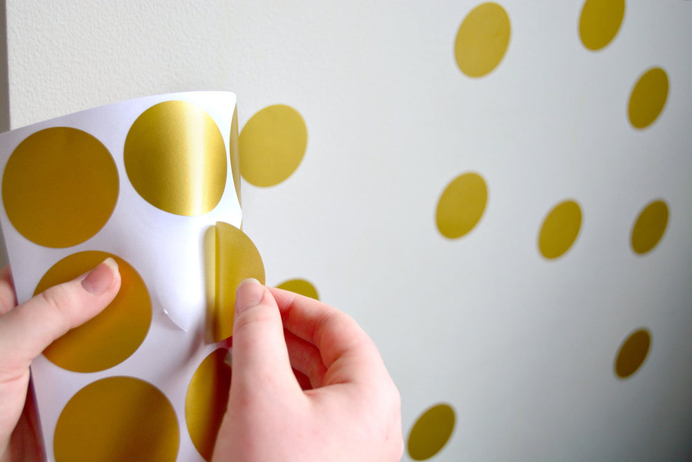 Josephine on Caffeine Posh Dots removable decals suit renters' updates.