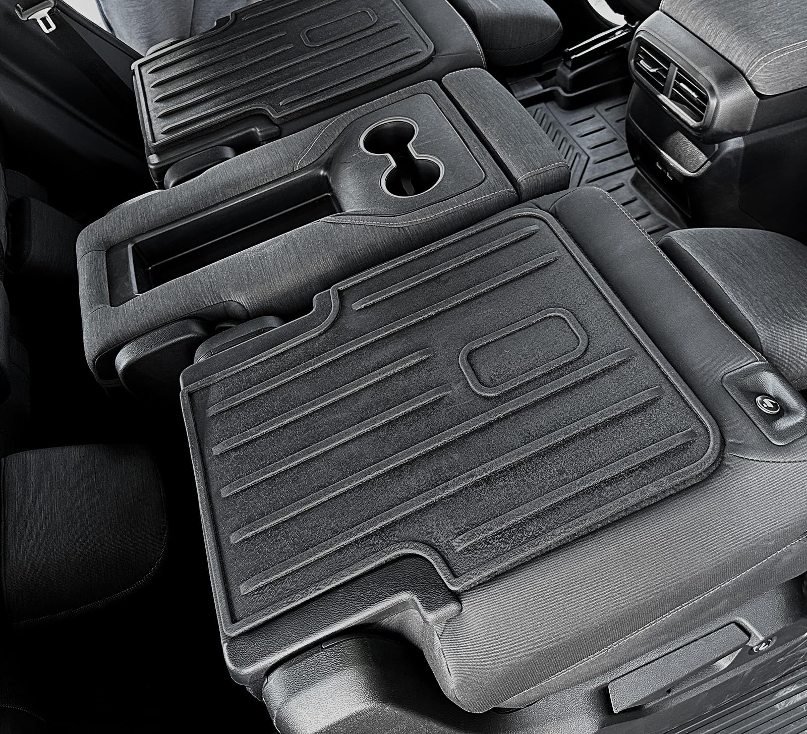 JOULARISE backrest mats in-car view show easy hook-and-loop installation