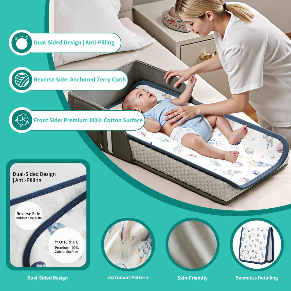 Joyingbaby adjustable buckle strap fits baby securely.