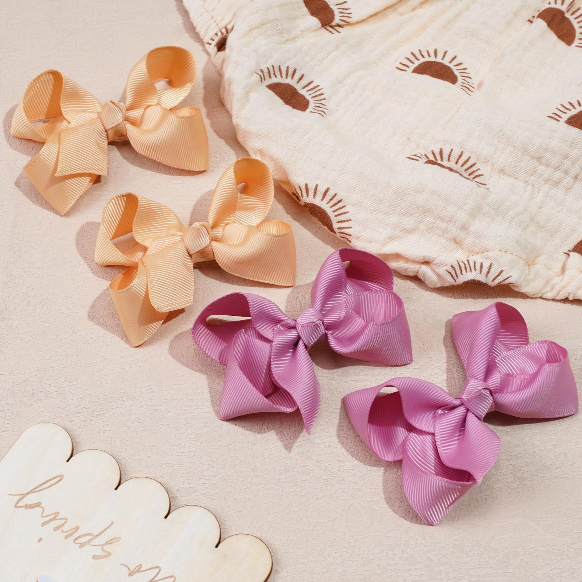 JOYOYO bows with heat-sealed clip ends for durability