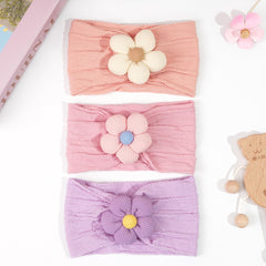 JOYOYO flower headband on baby girl for photo-ready moments