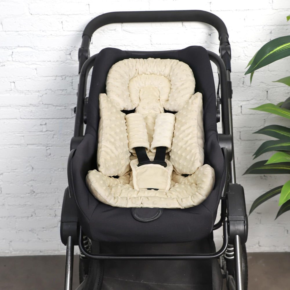 Jundetye compatibility with strollers, swings, and bouncers expands use.