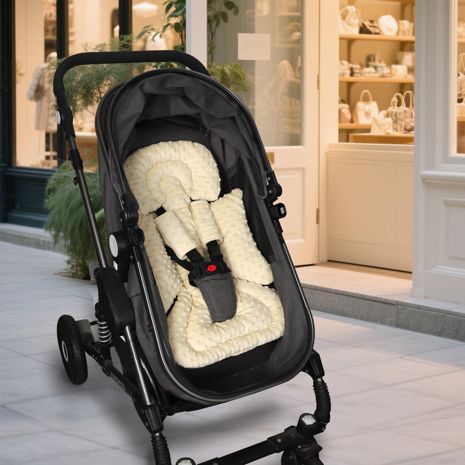 Jundetye foldable pillow converts into a compact travel pillow.