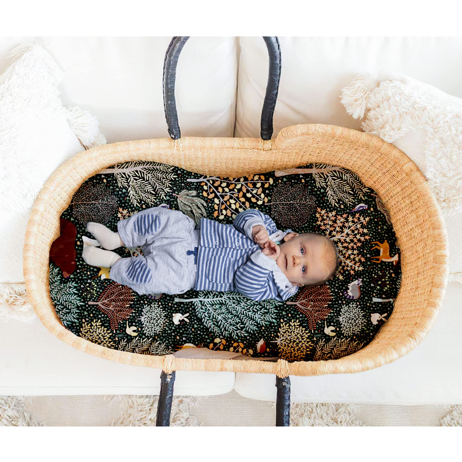 Jundetye newborn cover for boys and girls forest-animals, gift-ready and versatile.