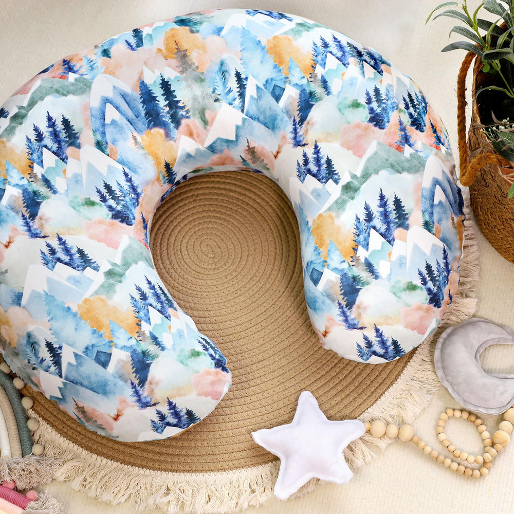 Jundetye removable slipcover features a hidden zipper for easy cleaning.