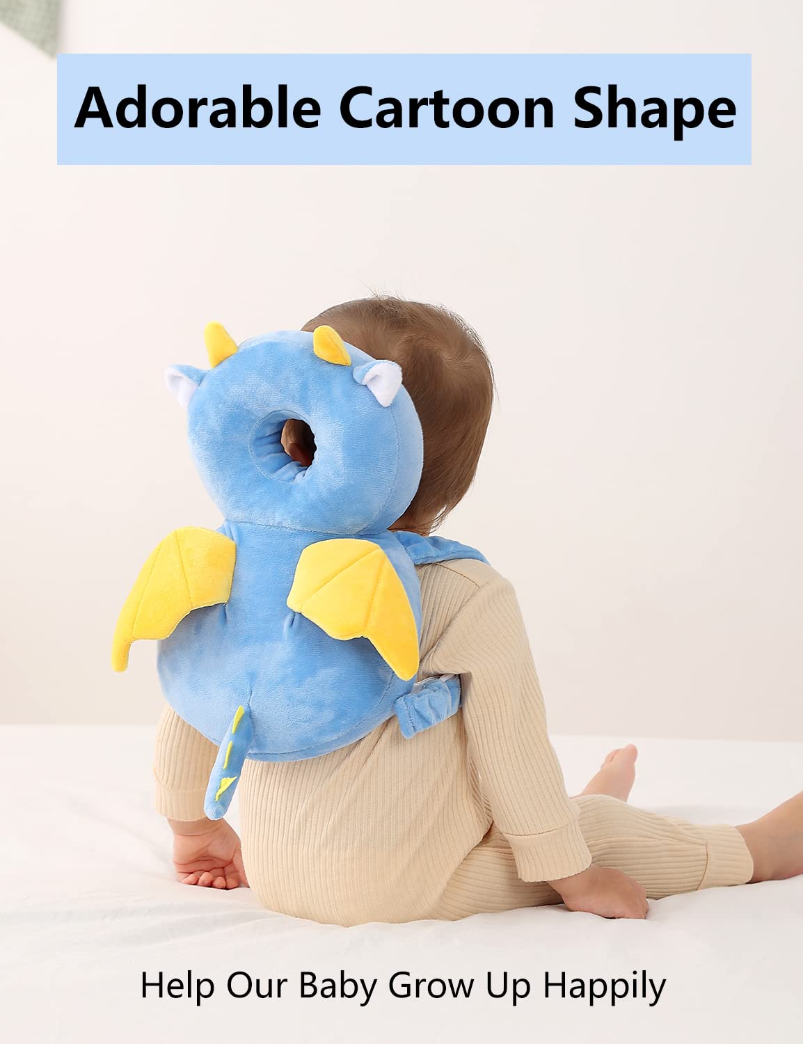 JunNeng adjustable plush straps keep the backpack in place as little movers explore