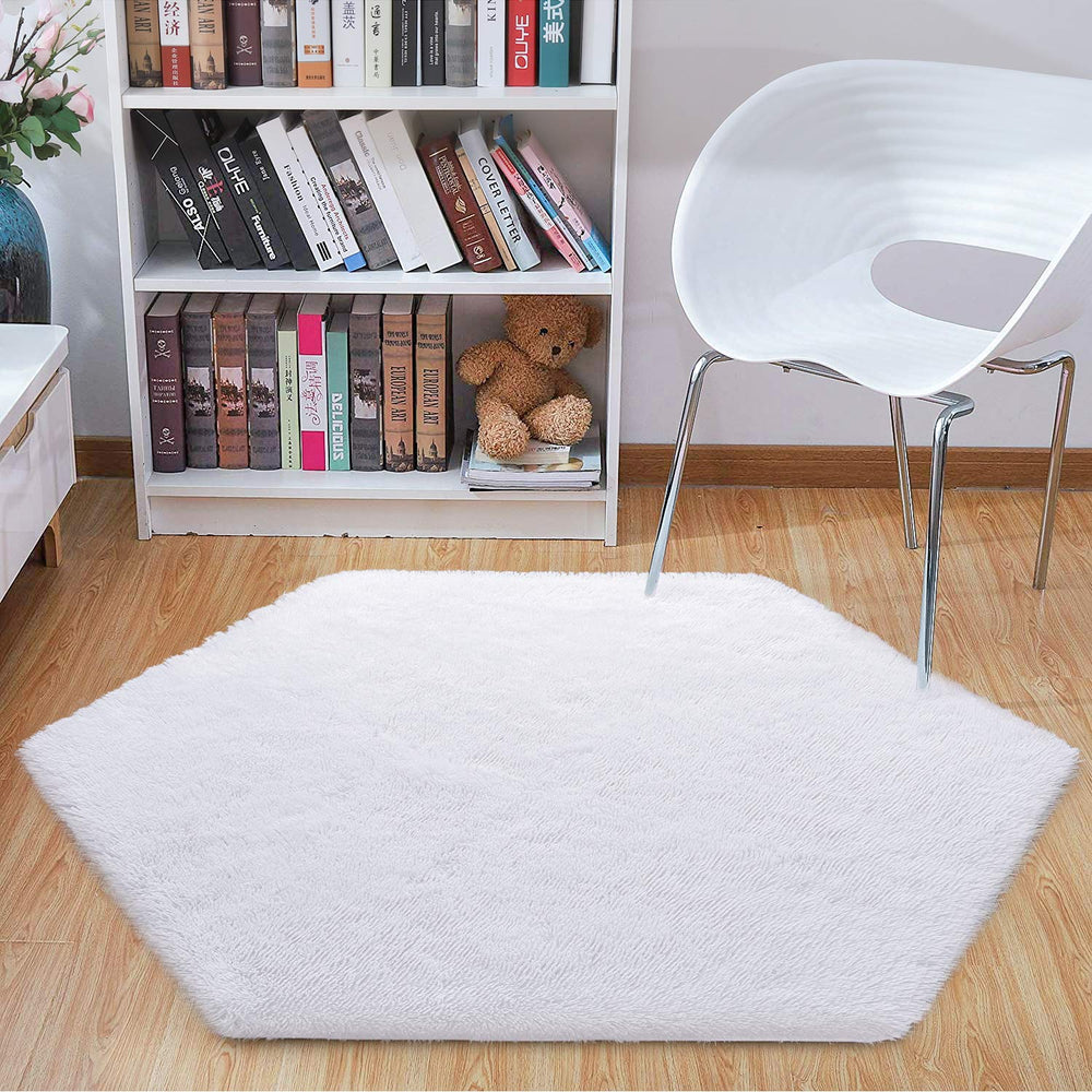Junovo Ultra Soft Rug with non-slip backing helps keep little movers safe