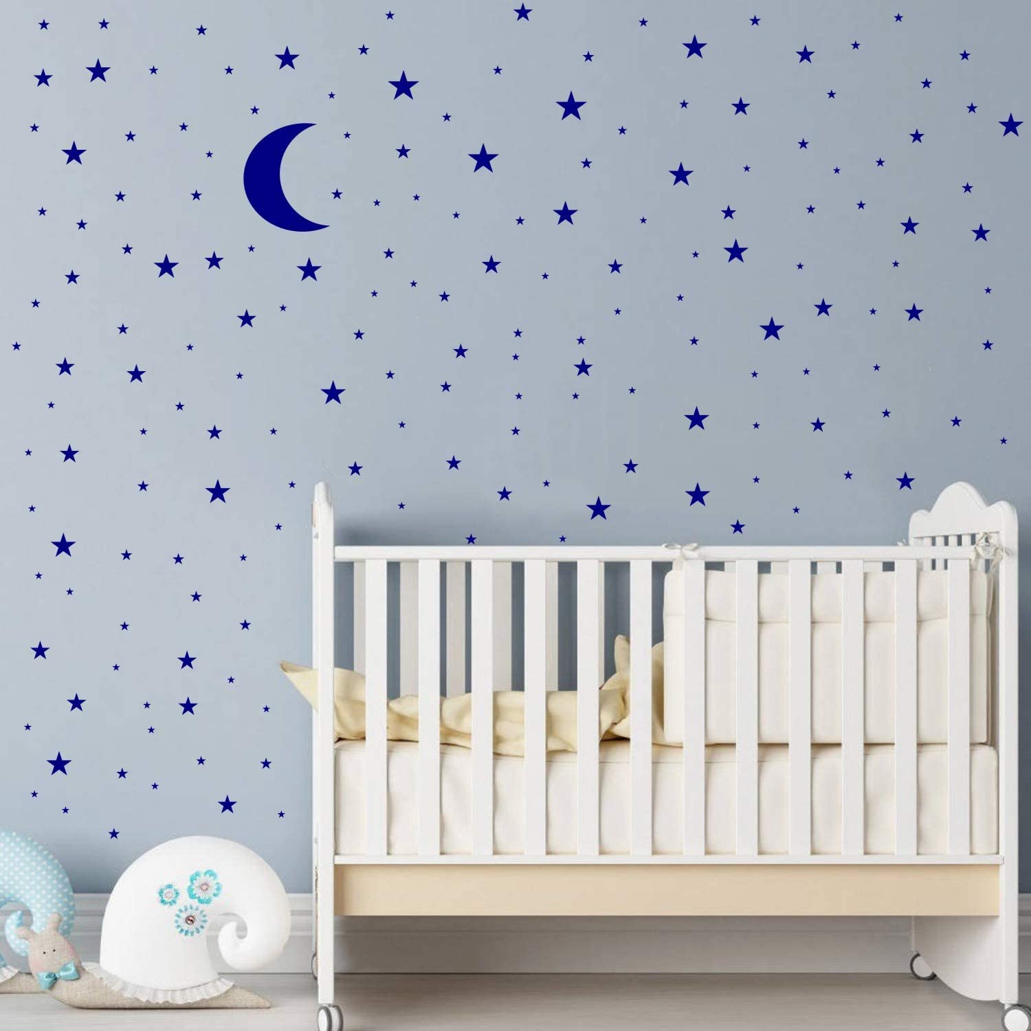 JURUOXIN Moon and Stars decal shown on wall for quick room transformation.