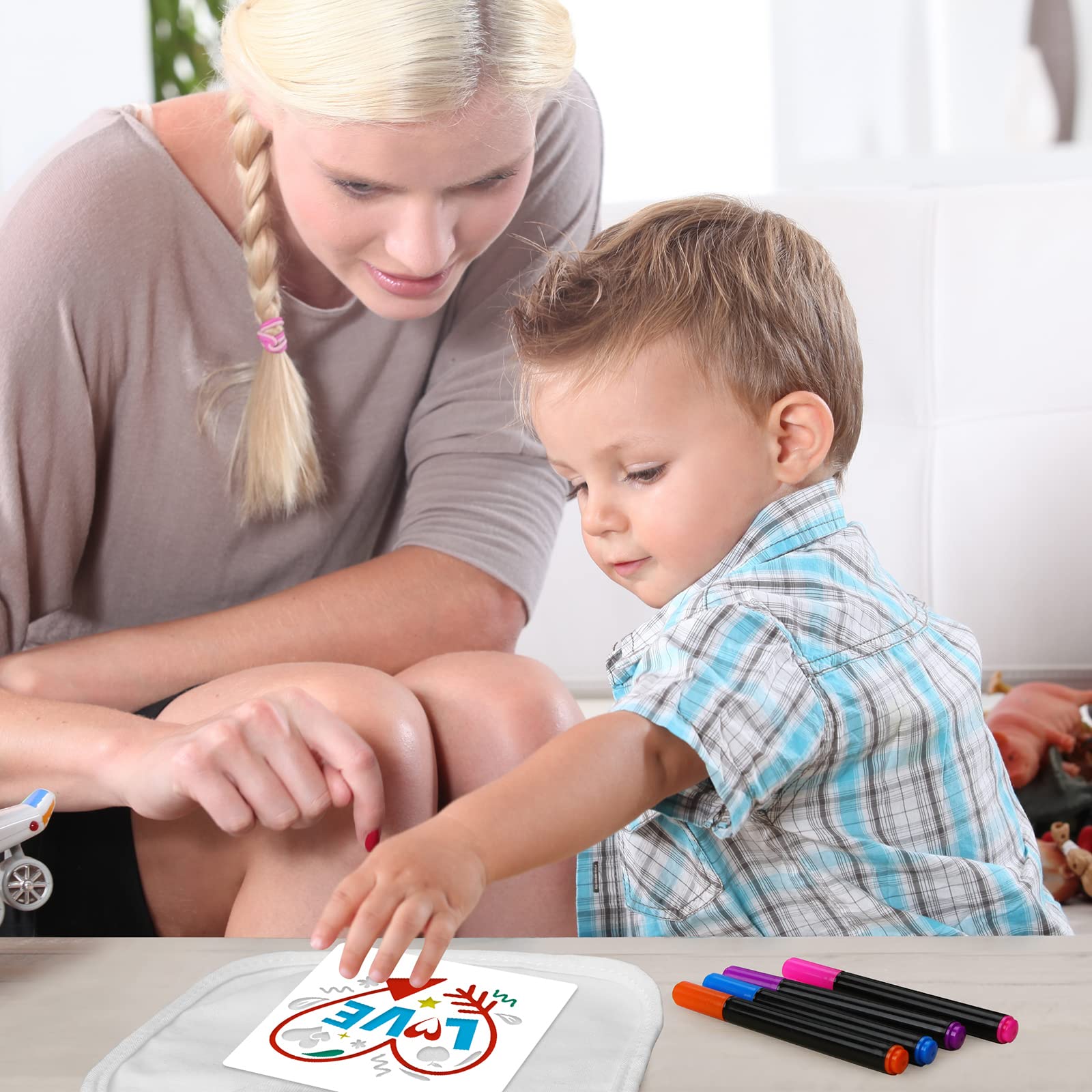 Jutom gift-ready kit is ideal for baby showers and new parents.