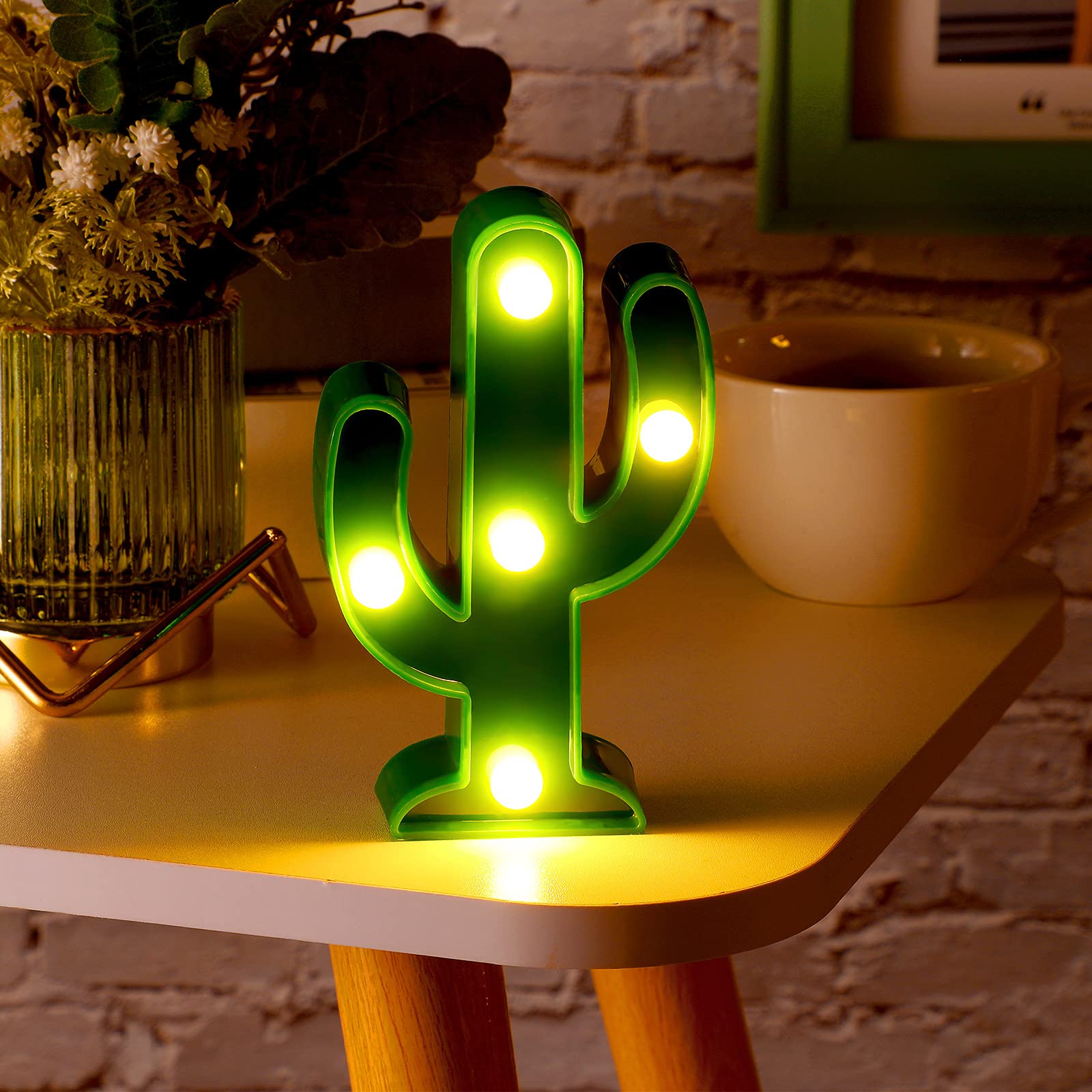 Jutom cactus lights suit Christmas, weddings, or birthday table decor