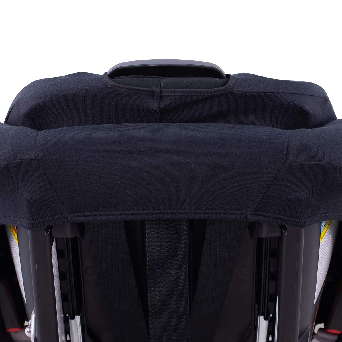 JYOKO Kids Black Series print adds stylish touch to car seat.
