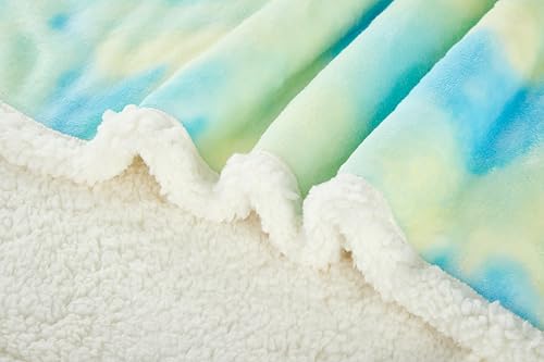 JZLPIN 30x40 blanket size ideal for babies and toddlers.
